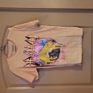 Def Leppard t shirt